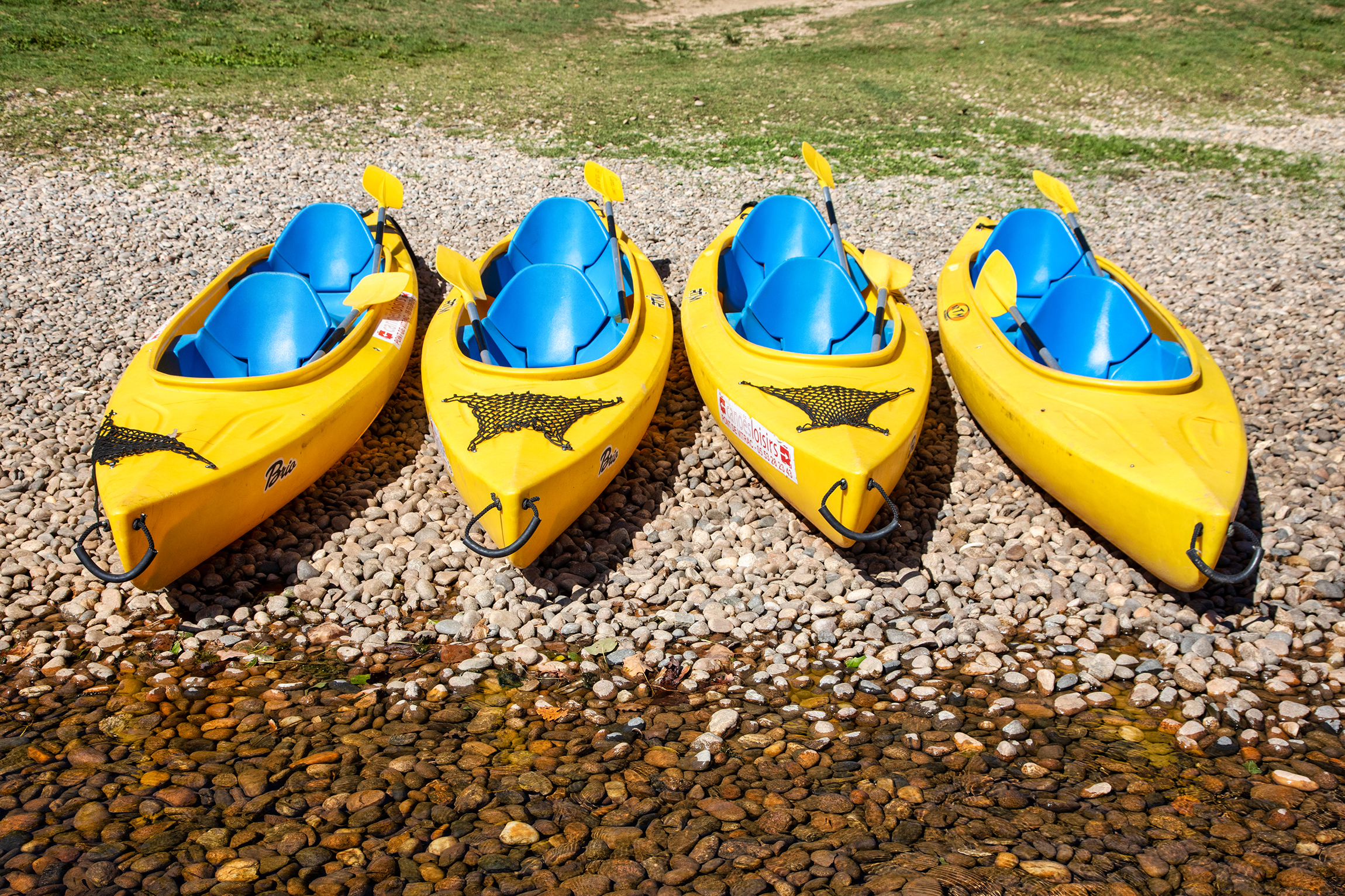 Quelle est la différence entre un canoë et un kayak