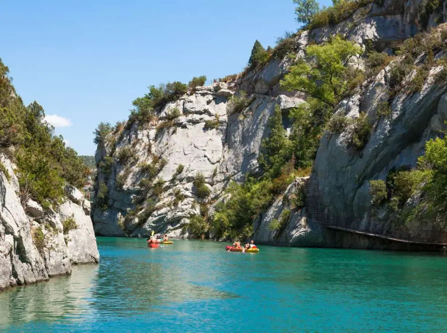 Canoës dans les gorges du Verdon